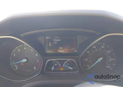 2018 Ford Focus Se z USA, uszkodzony, nr VIN 1FADP3F26JL324518